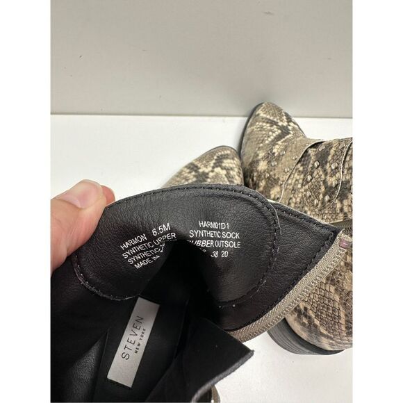 STEVEN NEW YORK Beige Snake Buckle Accent Studded Hazan Almond Toe Block Heel - Picture 9 of 11